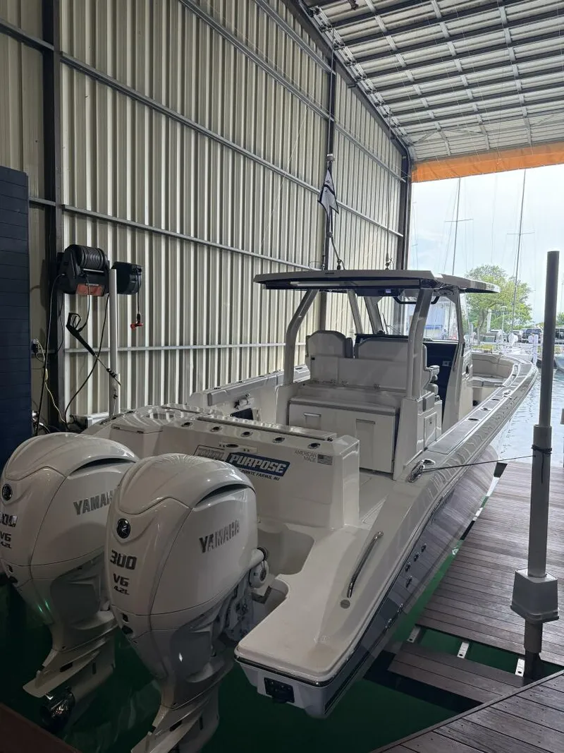 Slide: The Image of Pursuit 32 2022 - 5456245