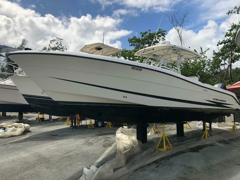 Slide: The Image of Hydra-Sports Vector 3300 CC 2003 - 5456084