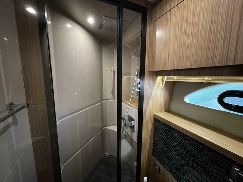 Slide: The Image of Sea Ray L59 Fly 2017 - 5456255