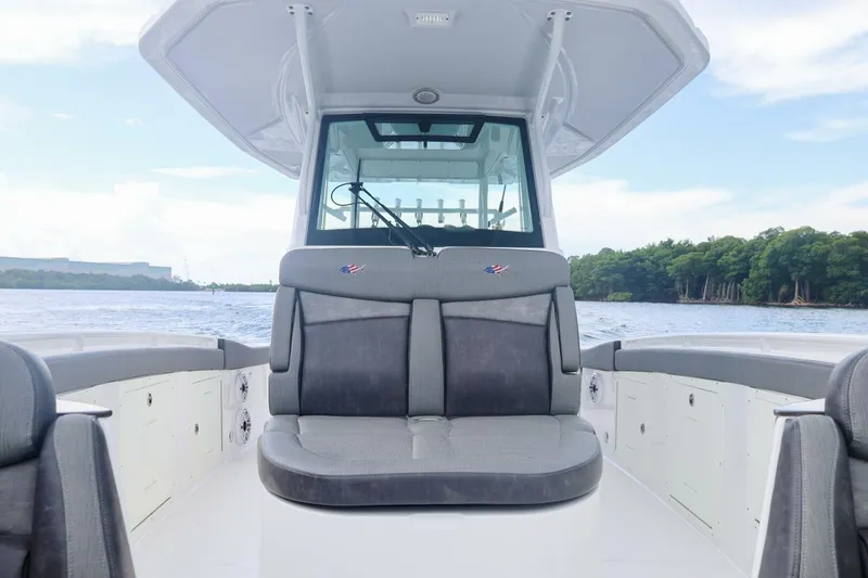 Slide: The Image of Crevalle 33 CSF 2022 - 5475781