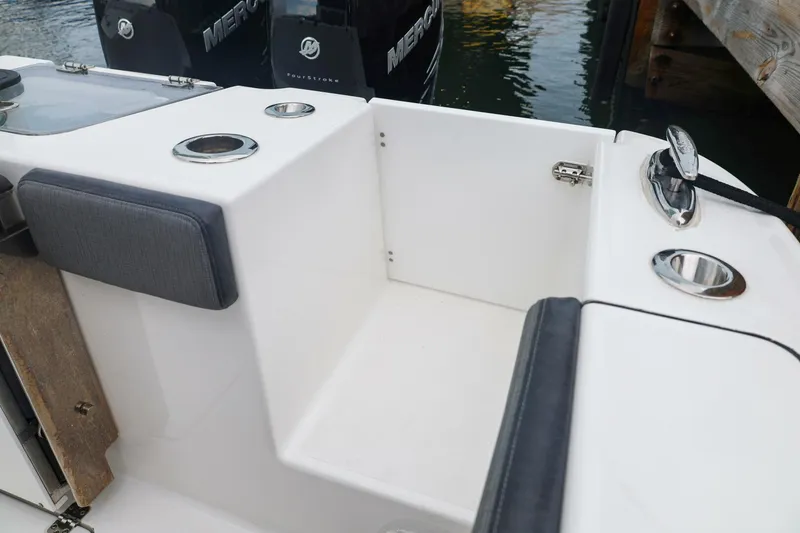 Slide: The Image of Crevalle 33 CSF 2022 - 5475789