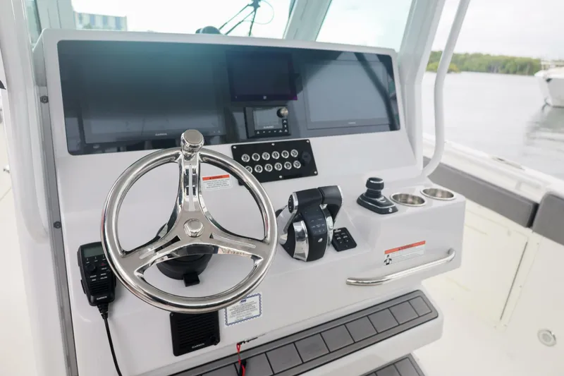 Slide: The Image of Crevalle 33 CSF 2022 - 5475793