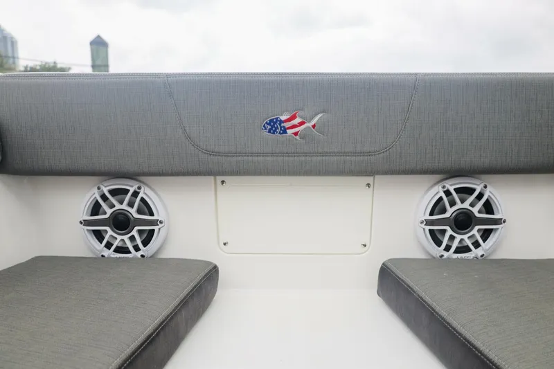 Slide: The Image of Crevalle 33 CSF 2022 - 5475801