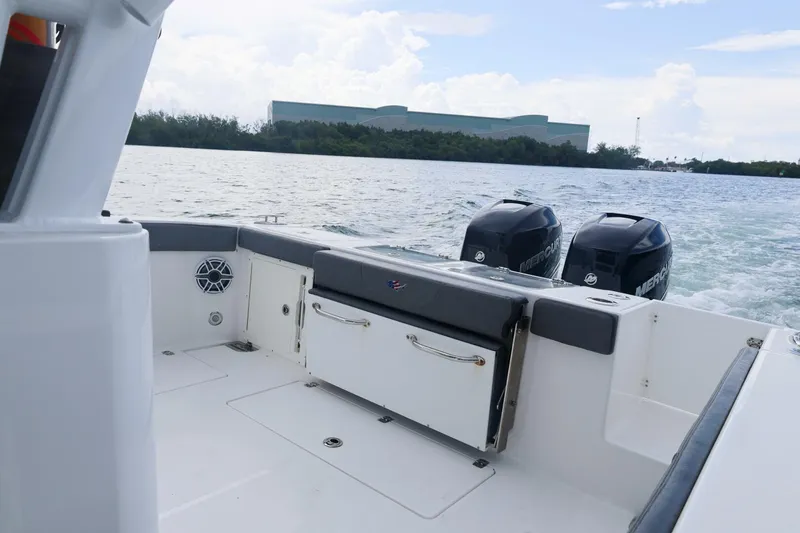 Slide: The Image of Crevalle 33 CSF 2022 - 5475771