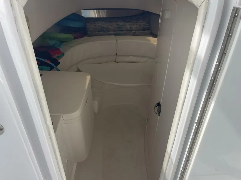 Slide: The Image of Intrepid Walkaround 289 2001 - 5709630