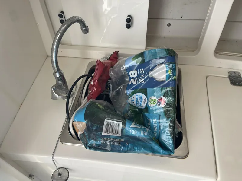 Slide: The Image of Intrepid Walkaround 289 2001 - 5709632