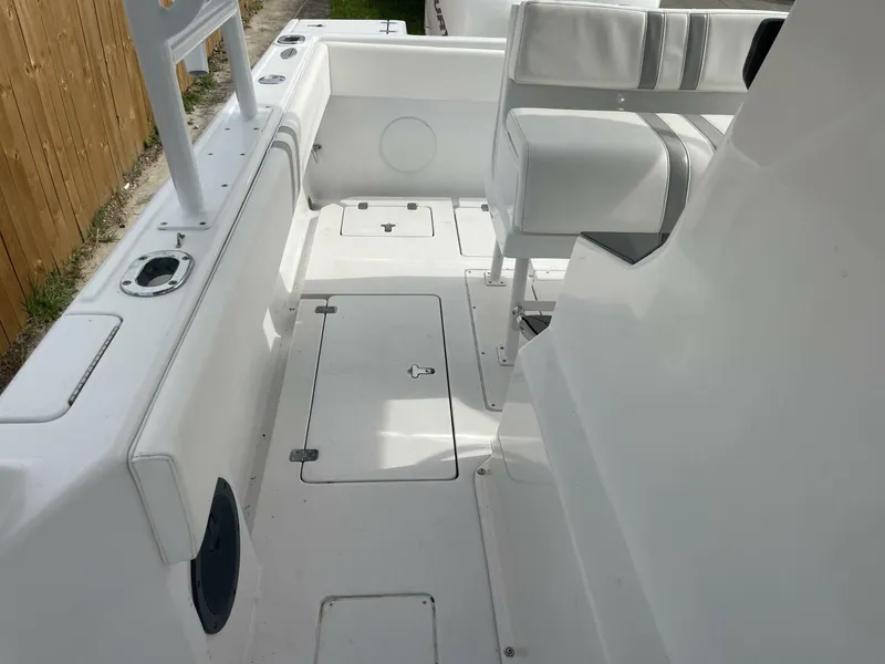 Slide: The Image of Intrepid Walkaround 289 2001 - 5709642