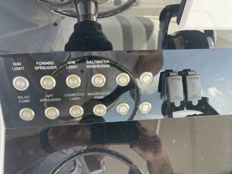 Slide: The Image of Intrepid Walkaround 289 2001 - 5709648