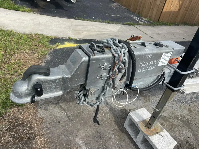 Slide: The Image of Intrepid Walkaround 289 2001 - 5709667