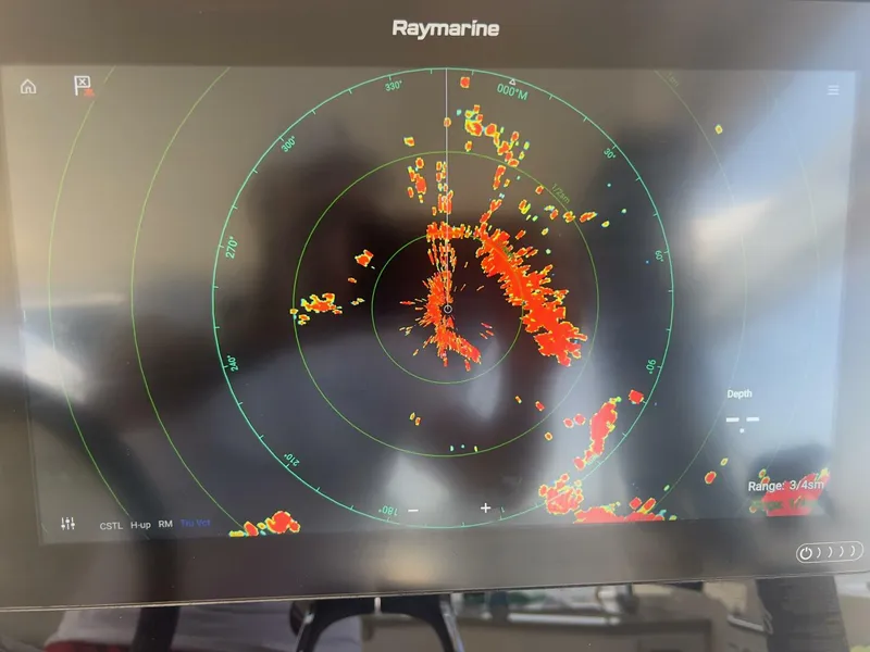 Slide: The Image of Boston Whaler Realm (SeaKeeper) 2021 - 5457883