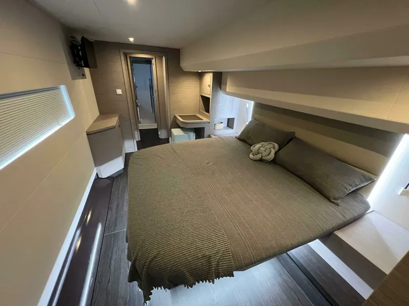 Slide: The Image of Fountaine Pajot MY6 2024 - 5458535