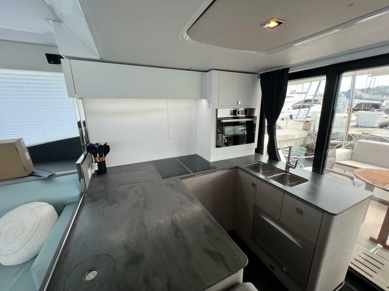 Slide: The Image of Fountaine Pajot MY6 2024 - 5458550