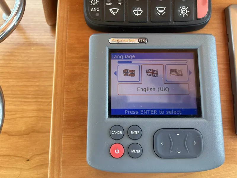 Slide: The Image of Sabre Sedan 2010 - 5459347