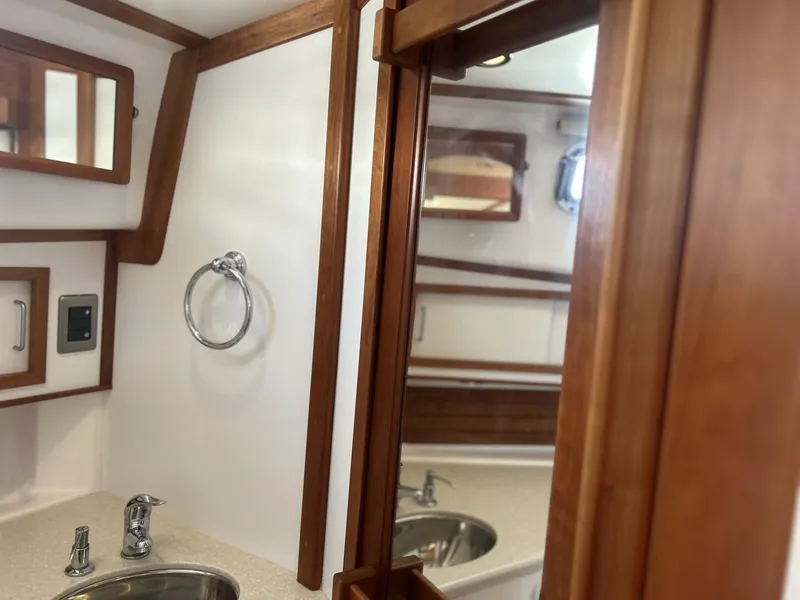 Slide: The Image of Sabre Sedan 2010 - 5459350