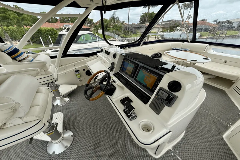 Slide: The Image of Sea Ray 550 SEDAN BRIDGE 2005 - 5711030