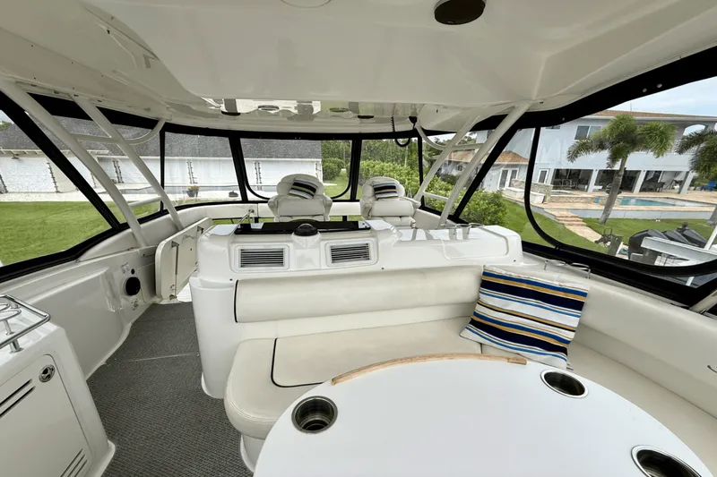 Slide: The Image of Sea Ray 550 SEDAN BRIDGE 2005 - 5711046