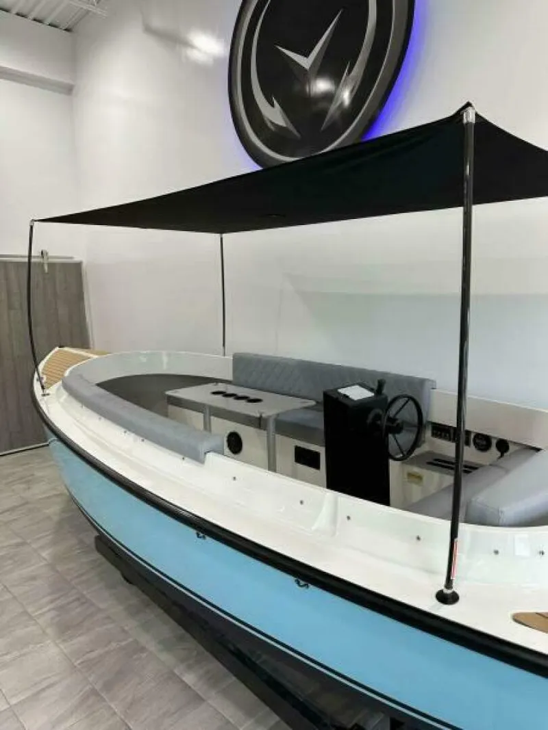 Slide: The Image of Vision Fantail 217 2023 - 5460188