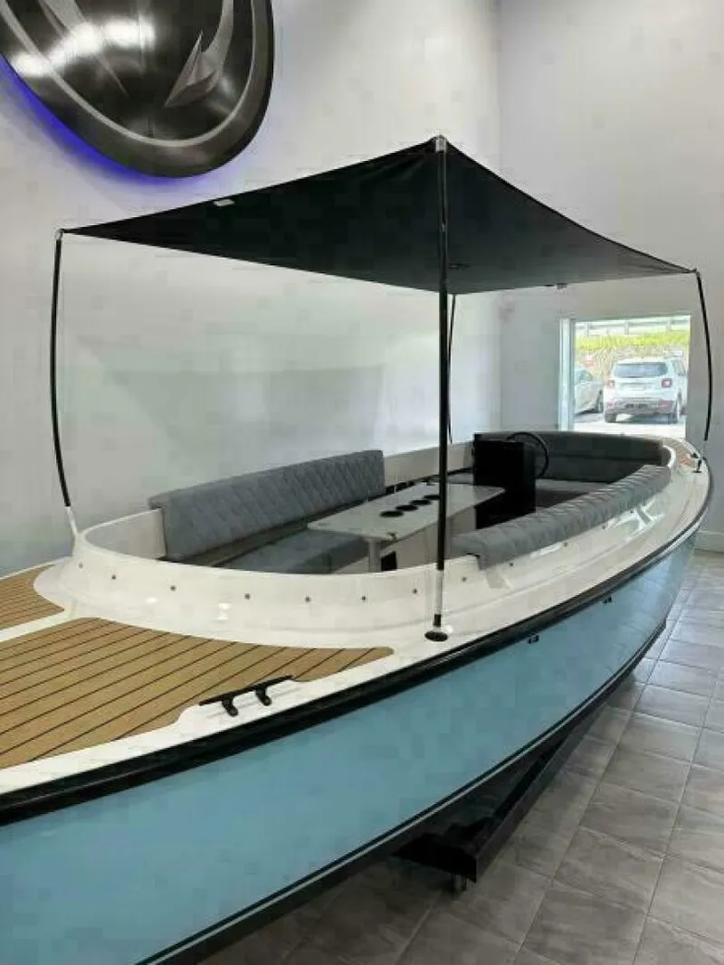 Slide: The Image of Vision Fantail 217 2023 - 5460242