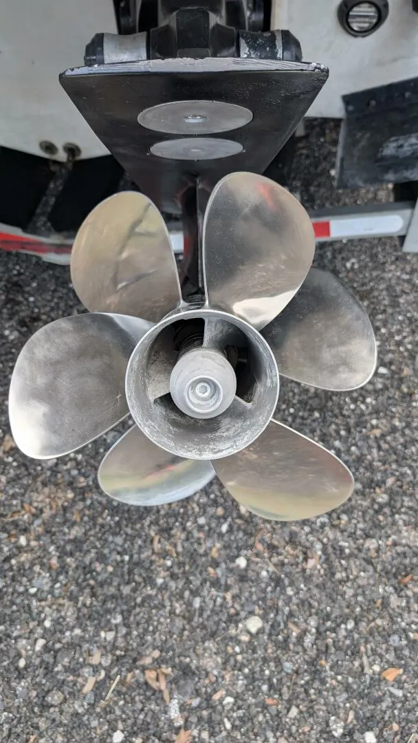 Slide: The Image of Formula 27pc 2006 - 5696279