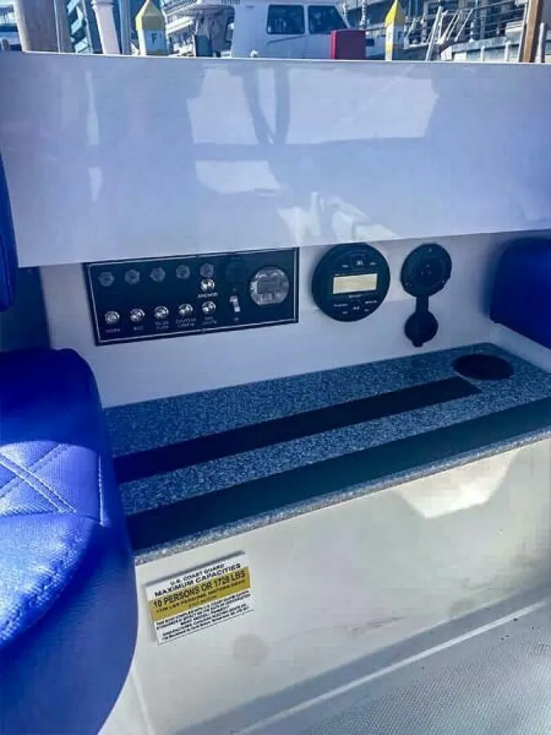 Slide: The Image of Vision Fantail 217 2023 - 5460666