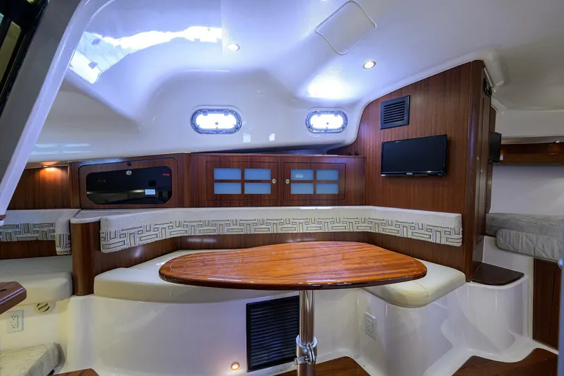 Slide: The Image of Salon - 5476876