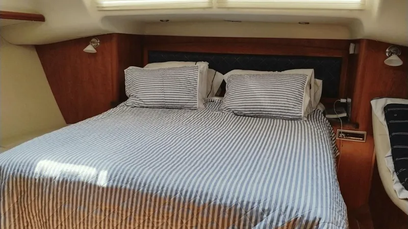 Slide: The Image of Hunter 50 2009 - 5463081