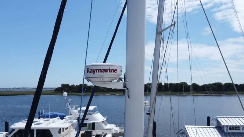 Slide: The Image of Hunter 50 2009 - 5463067