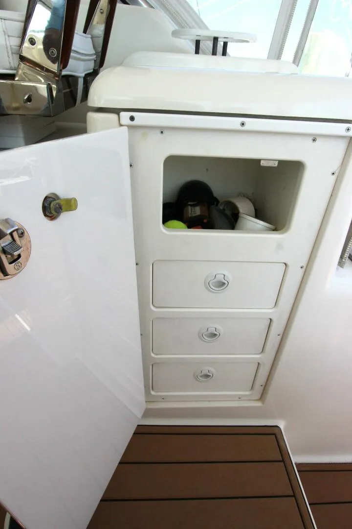 Slide: The Image of Helm Deck Tackle Storage - 5463766