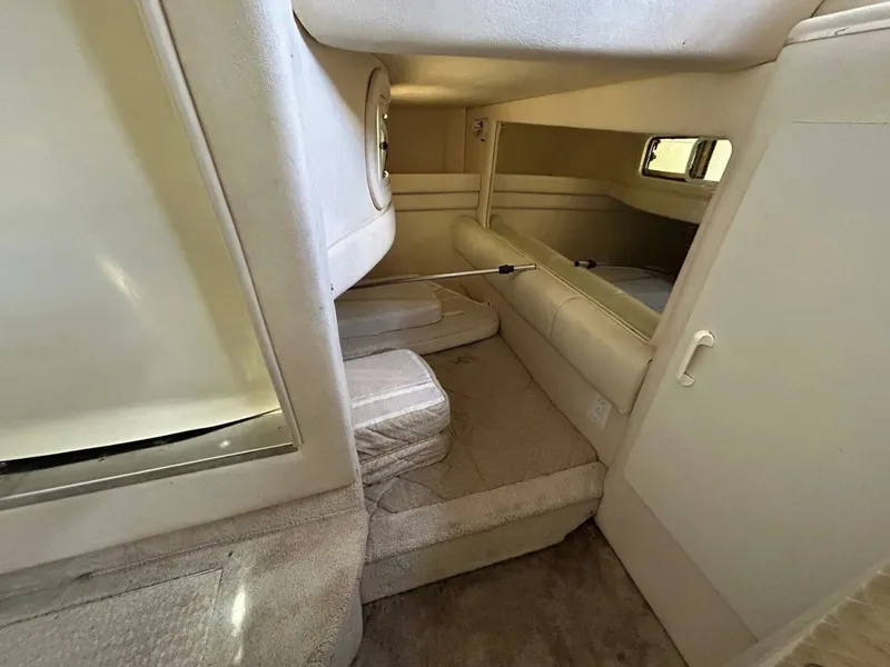 Slide: The Image of Sea Ray 270 Sundancer 2000 - 5463727