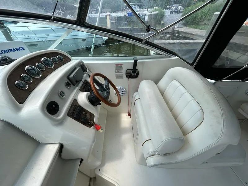 Slide: The Image of Sea Ray 270 Sundancer 2000 - 5463715
