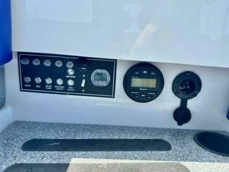 Slide: The Image of Vision Fantail 217 2023 - 5464368