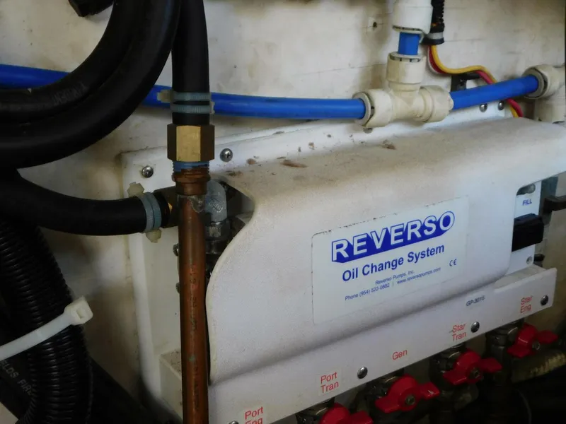 Slide: The Image of Tiara 3500 Express 2001 - 5465112