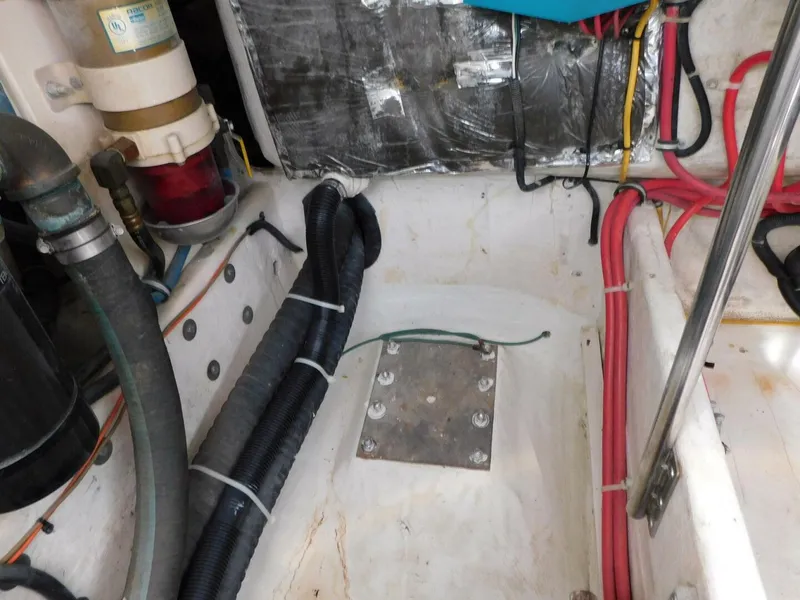 Slide: The Image of Tiara 3500 Express 2001 - 5465113