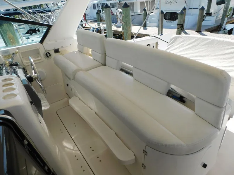 Slide: The Image of Tiara 3500 Express 2001 - 5465105