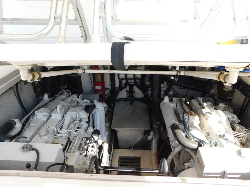 Slide: The Image of Tiara 3500 Express 2001 - 5465106