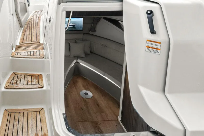 Slide: The Image of Sea Ray 320 DA-OB 2021 - 5510359