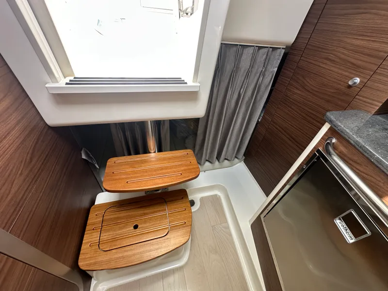 Slide: The Image of Boston Whaler 325 Conquest 2025 - 35