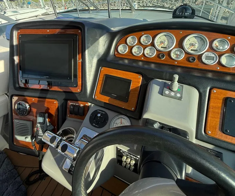 Slide: The Image of Cruisers 420 Express 2006 - 5466658