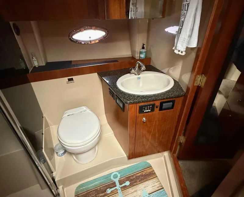 Slide: The Image of Cruisers Yachts 420 Express 2006 - 5466695