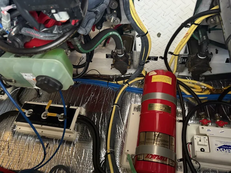 Slide: The Image of Cruisers Yachts 420 Express 2006 - 5466714