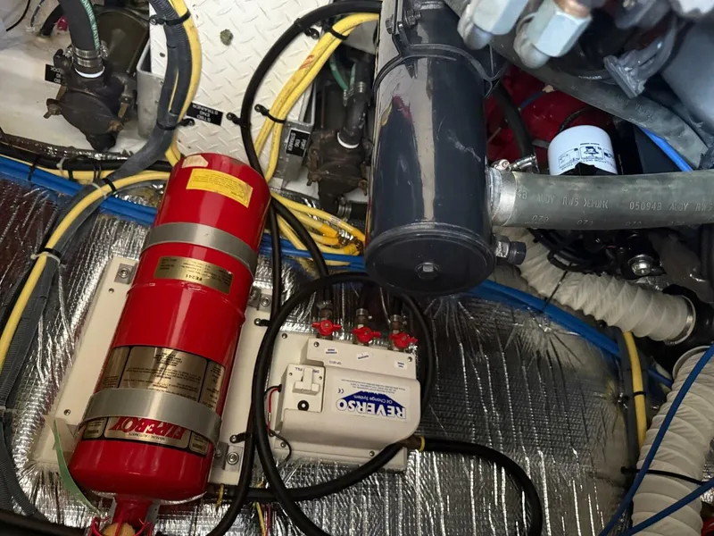 Slide: The Image of Cruisers Yachts 420 Express 2006 - 5466727