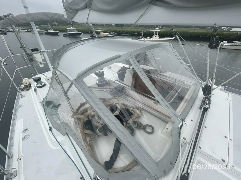 Slide: The Image of 40' Freedom dodger1 - 5467330