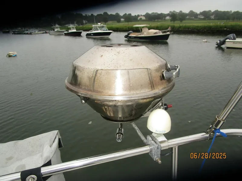 Slide: The Image of 40' Freedom BBQ grill - 5467288