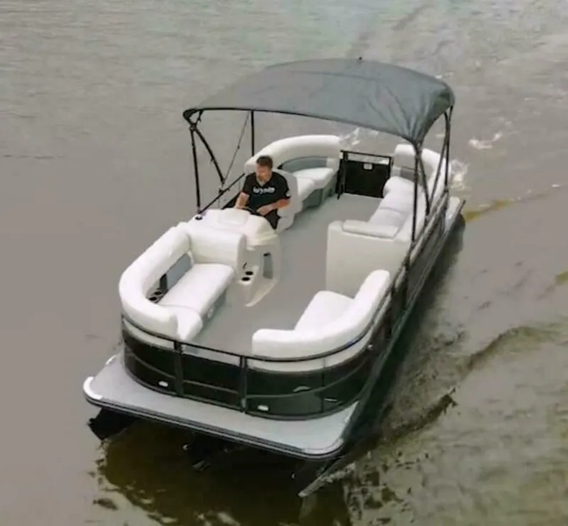 Slide: The Image of Vision WX Tritoon 2024 - 5467343