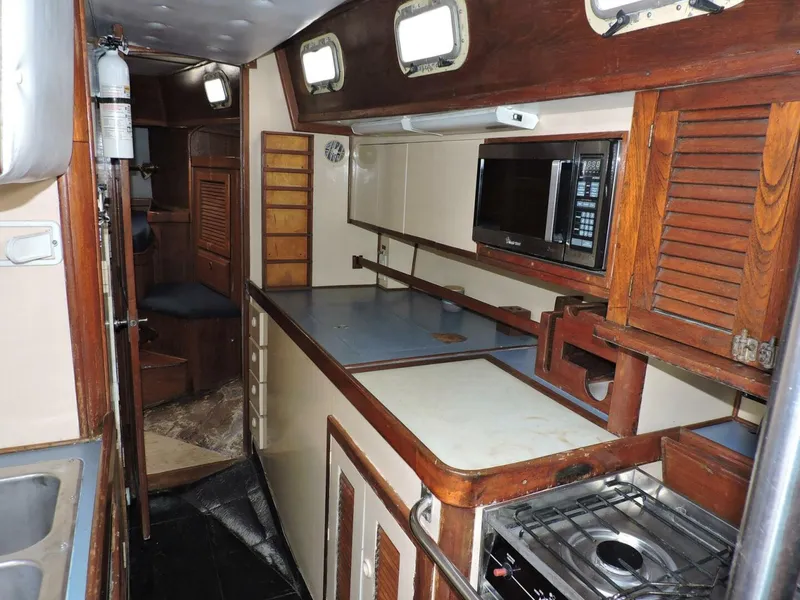 Slide: The Image of Endeavour 42 1985 - 5468226