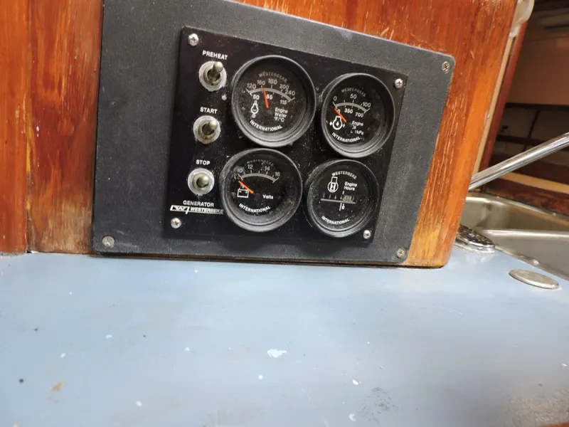 Slide: The Image of Endeavour 42 1985 - 5468236