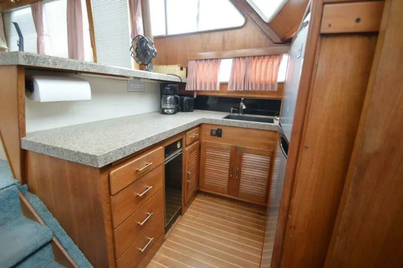 Slide: The Image of Tollycraft 48 CPMY 1991 - 5468326