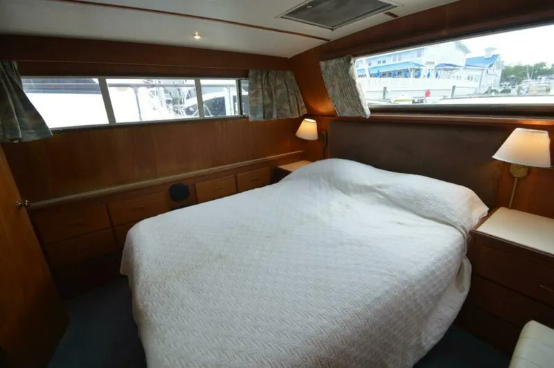 Slide: The Image of Tollycraft 48 CPMY 1991 - 5468332