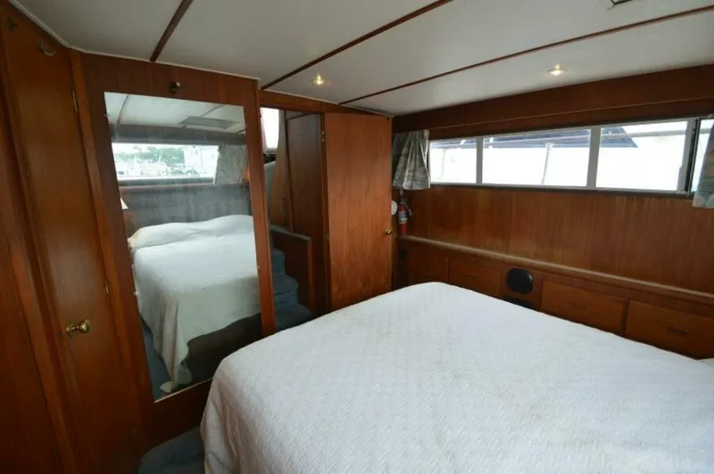 Slide: The Image of Tollycraft 48 CPMY 1991 - 5468333