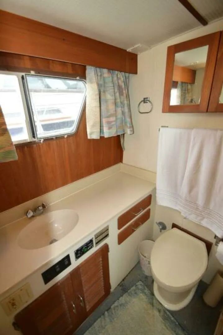 Slide: The Image of Tollycraft 48 CPMY 1991 - 5468340